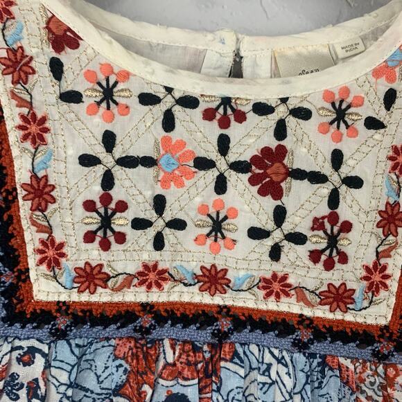 Anthro See Worn Kept Embroidered Blouse Womens Medium Blue Peasant Minuet Tops - Picture 5 of 11